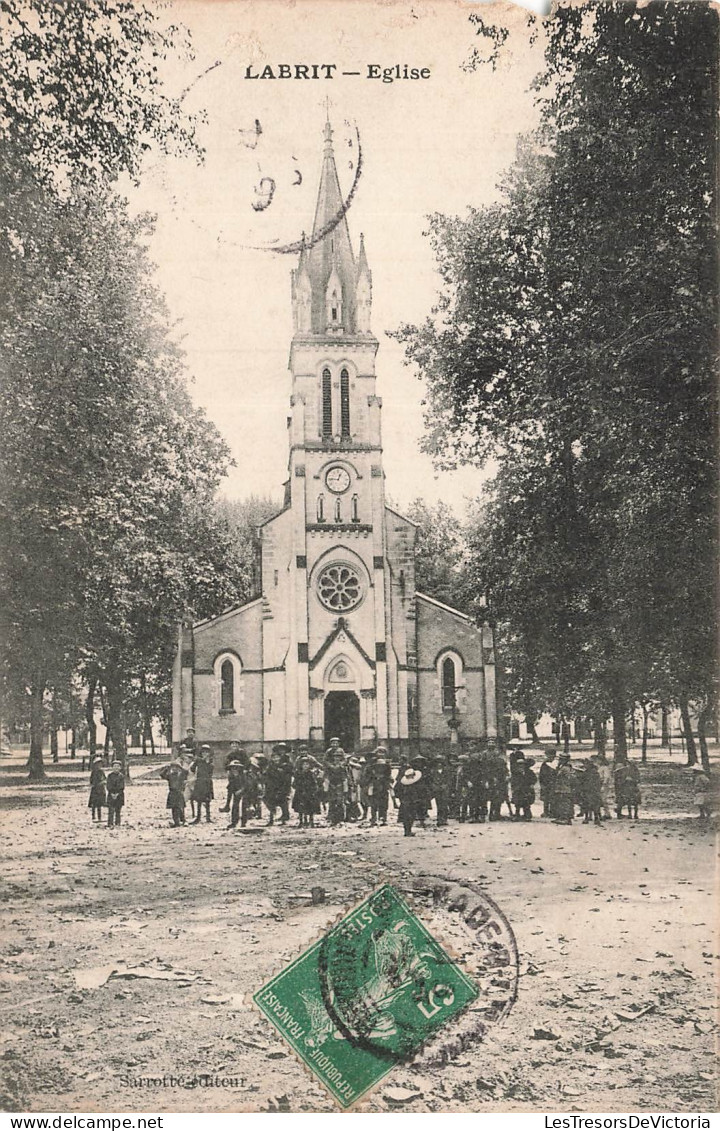 FRANCE - Labrit - Eglise Saint Médard de Labrit - religion - horloge - animé - Ed Sarrotte - Carte Postale Ancienne