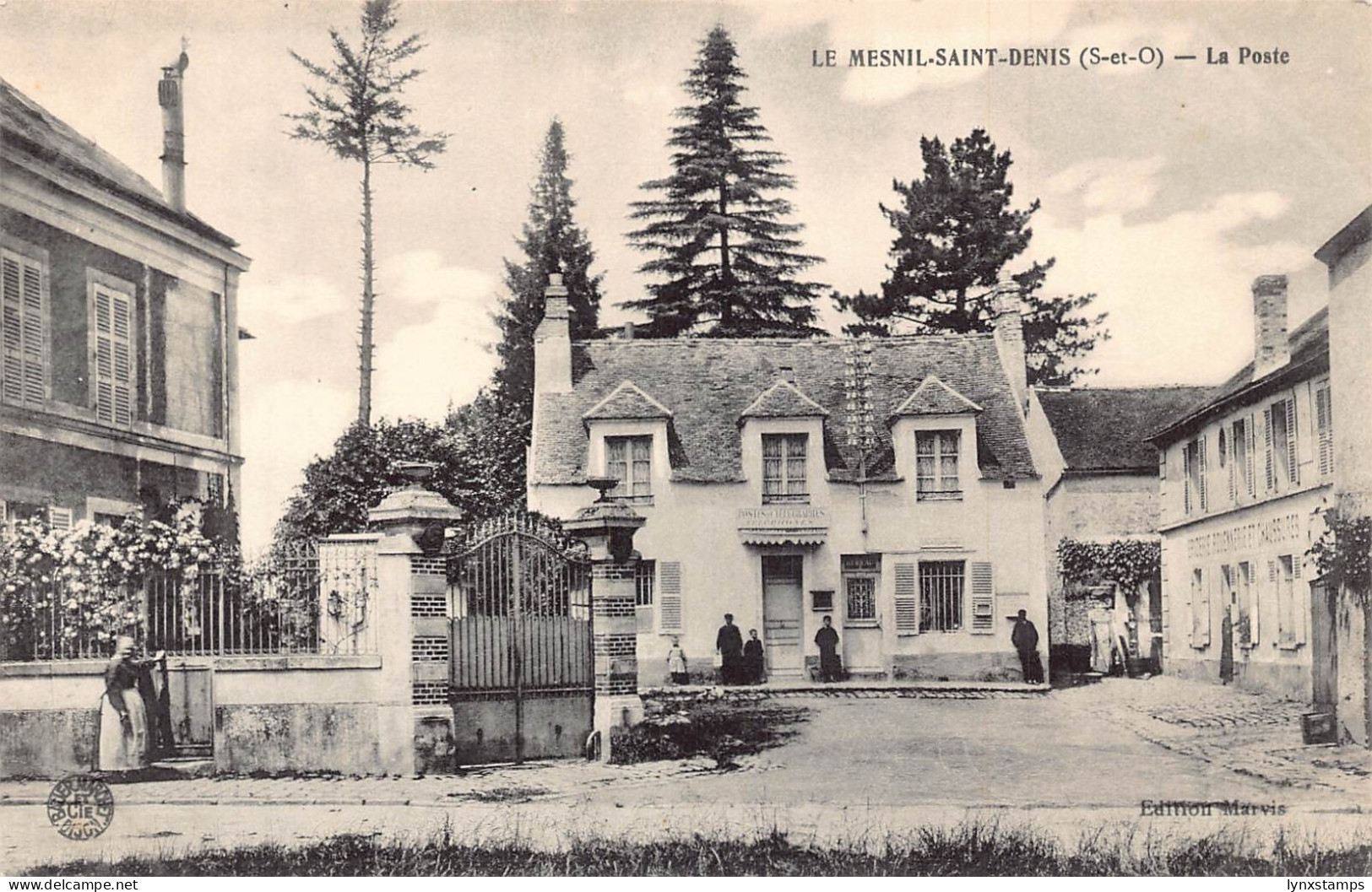 France Le Mesnil Saint Denis La Poste Post Office vintage postcard