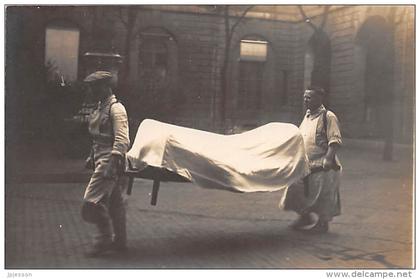 RHONE  69  LYON 2°ARR  GUERRE 14 18  HOPITAL DESGENETTES  BRANCARDIERS  DEFUNT