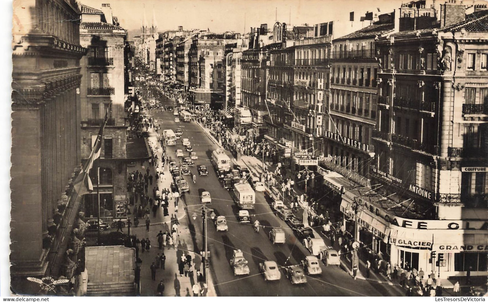 FRANCE - Marseille - La Canebière - au fond - église des Réformés - centre ville - voiture - Carte Postale Ancienne