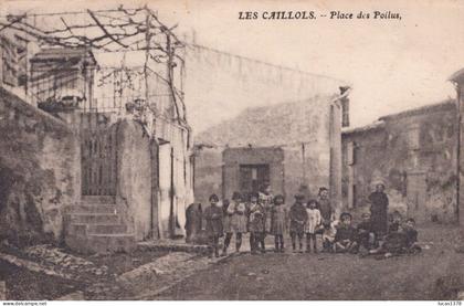 13 / MARSEILLE / LES CAILLOLS / PLACE DES POILUS / ANIMEE /