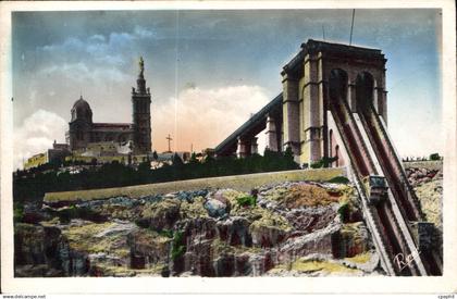 CPA Marseille Ascenseur de Notre Dame de la Garde