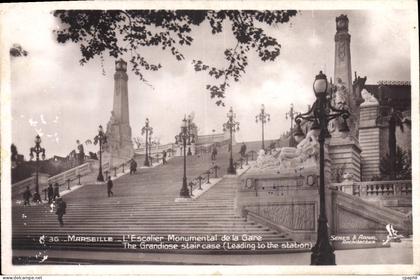 CPA Marseille L'Escalier de la Gare