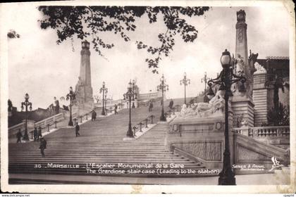 CPA Marseille L'Escalier de la Gare