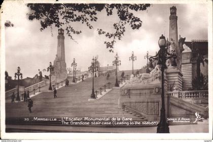 CPA Marseille L'Escalier de la Gare