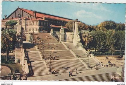 marseille les escaliers de la gare (LOT A40)