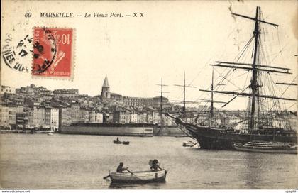 CPA Marseille Le Vieux Port Bateau