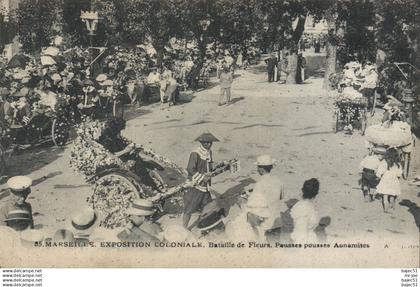 Marseille - Expositions Coloniales - Bataille de Fleurs, pousses pousses