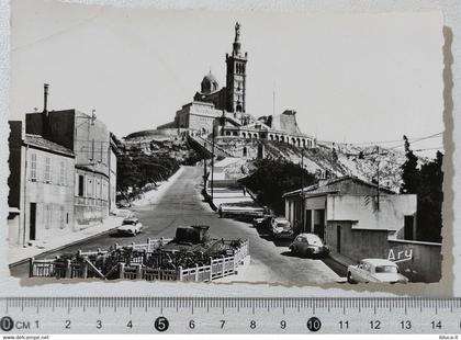 I122183 Cartolina Francia - Marseille - Montée Notre-Dame de la Garde - VG 19??