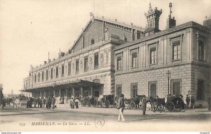 A4484 Marseille la gare