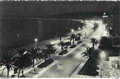 06 - Nice - La Baie des Anges la Nuit - CPM - Voir Scans Recto-Verso