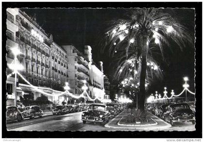 Nice - La promenade des Anglais la nuit - Vieilles Voitures ( N 732 )