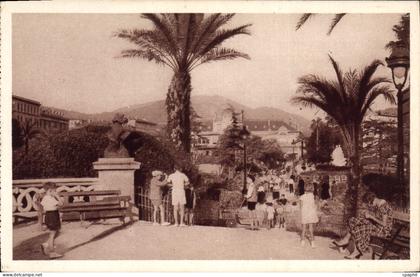 CPA Nice Les Jardins Albert 1er