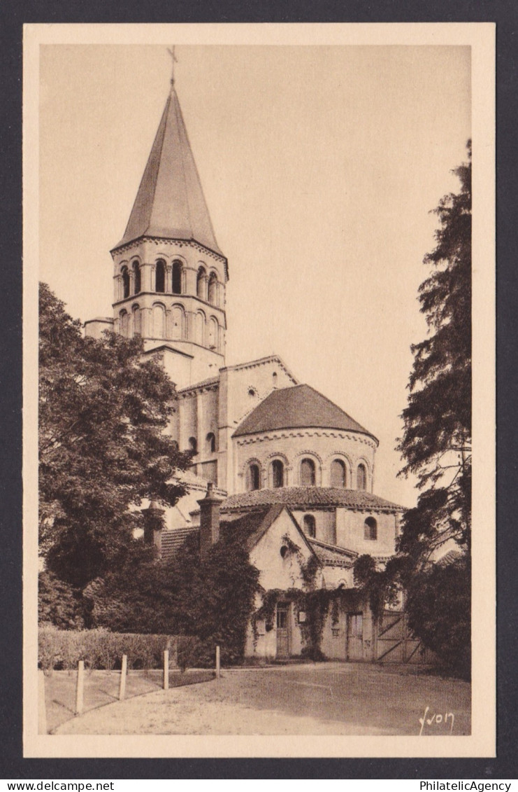 FRANCE, Postcard RPPC, Paray-le-Monial, The Church
