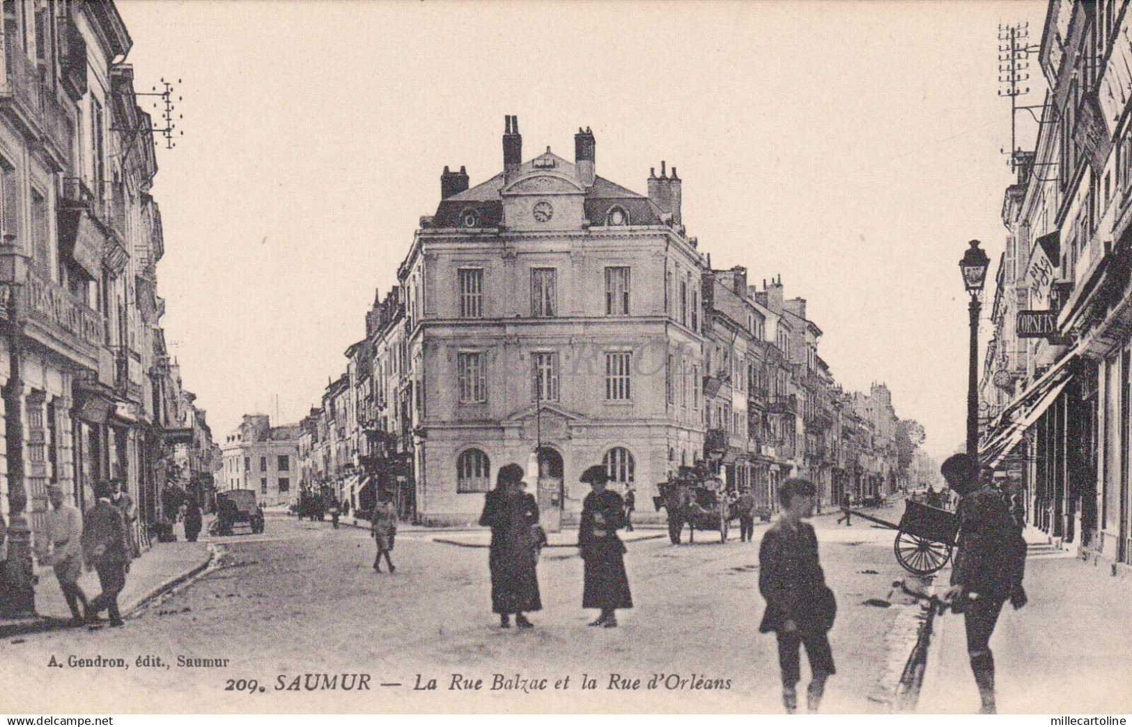 FRANCE - Saumur, Rue Balzac e Rue d'Orleans
