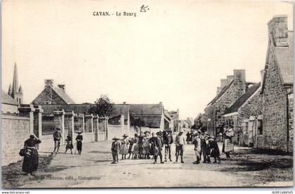 22 CAVAN - le bourg