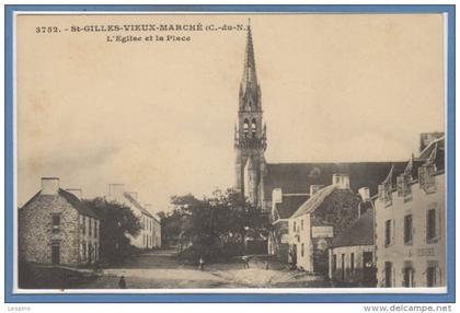 22 - SAINT GILLES VIEUX MARCHE --  L'eglise et la place