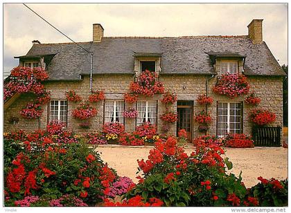 réf : N-14-503 : Saint Juvat