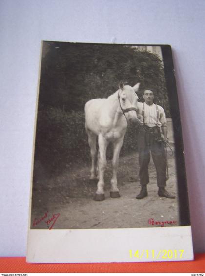 EYMET (DORDOGNE) LES CHEVAUX. LOCALISATION INCERTAINE.