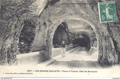 3037  -LES GRANDS GOULETS -PONTS ET TUNNELS .COTE DES BARRAQUES   CARTE ANIMEE "LE VERCORS PITTORESQUE"