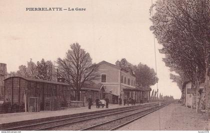 26 / PIERRELATTE / LA GARE /