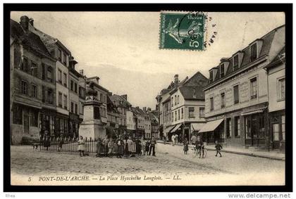 27 Pont-de-l'Arche statue D27D K27469K C27469C RH095154