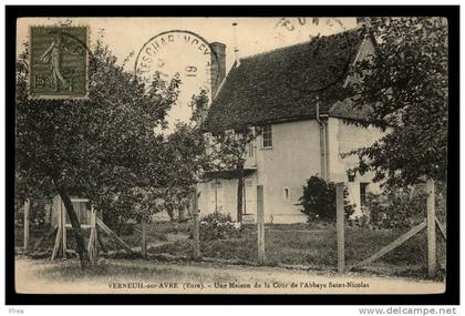 27 Verneuil-sur-Avre abbaye D27D K27679K C27679C RH095704