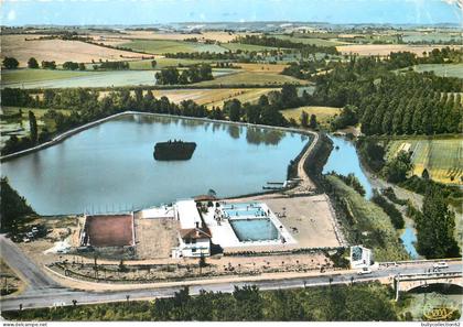 CPSM L'Isle-Jourdain  32/36