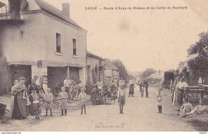 Saché - Route d'Azay-le-Rideau et du Camp du Ruchard