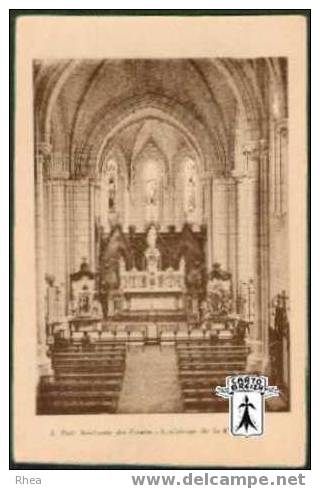 44 Bouguenais - 5. Petit Séminaire des Couëts - Intérieur de la Chapelle - sépia