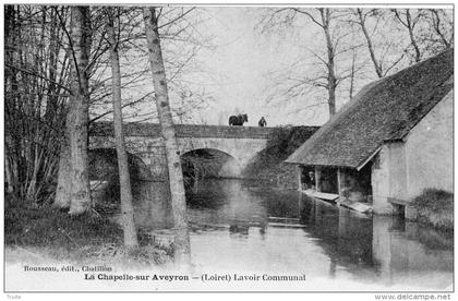 LA CHAPELLE-SUR-AVEYRON LAVOIR COMMUNAL LAVANDIERES