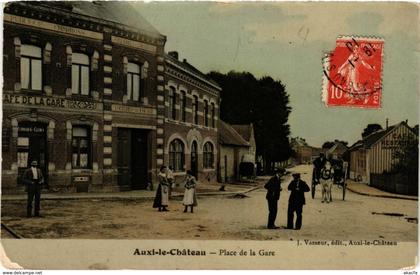 CPA AUXI-le-Chateau - Place de la Gare (259214)