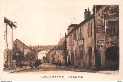 Rioz Grande Rue coiffeur pharmacie magasin Chotard