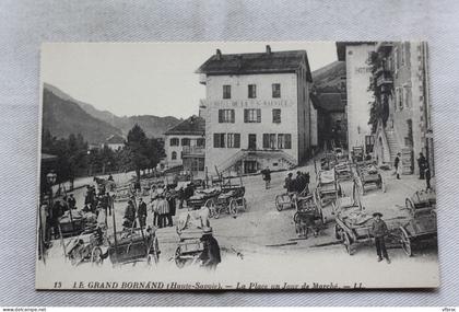 Le Grand Bornand, la place un jour de marché, Haute Savoie 74