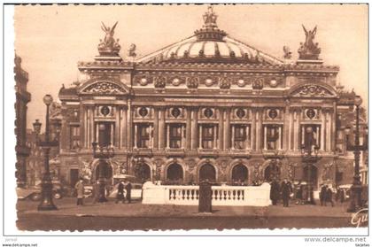 POSTAL    PARIS  Y SUS MARAVILLAS  -   TEATRO DE LA OPERA -