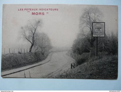 CPA 78 YVELINES - MORS : LES POTEAUX INDICATEURS "MORS" - Panneau ST REMY