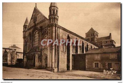 Saint Jouin de Marnes - Eglise Abbatiale - CPA