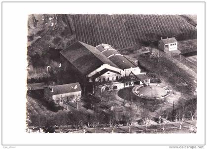 84 MORIERES LES AVIGNON Cave Coopérative, Vue Générale Aérienne, ed Avia Photo, CPSM 10x15, 196?