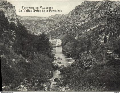 CPA Fontaine de Vaucluse La Vallee Prise de la Fontaine