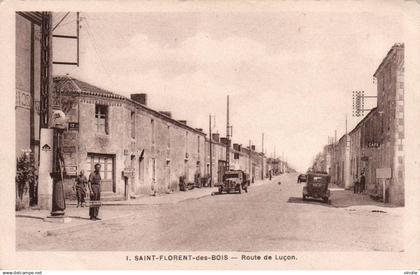 24-8674 : SAINT-FLORENT-DES-BOIS. ROUTE DE LUCON. POSTE A ESSENCE.