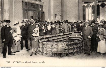 Vittel CPA Grande source