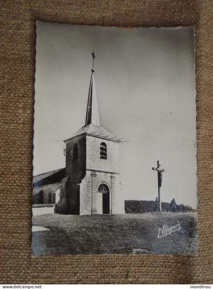 89 VOUTENAY-SUR-CURE L'Eglise Sainte-Andrée et le Calvaire. 1968