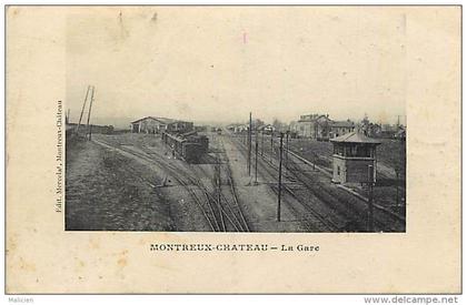 - depts divers - ref- EE524 - territoire de belfort - montreux chateau - la gare - train - ligne de chemin de fer -