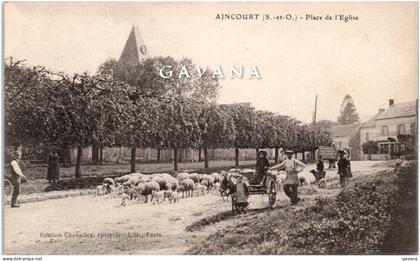 95 AINCOURT - Place de l'Eglise