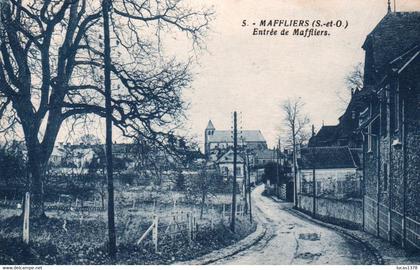 95 / MAFFLIERS / ENTREE DES MAFFLIERS