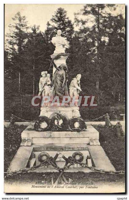 CPA Abbeville Cimetiere d Abbeville Monument de l amiral Courbet par fontaine