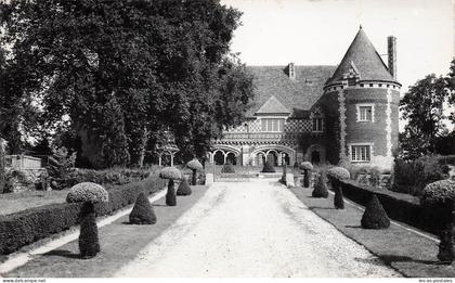 80 ACHEUX EN AMIENOIS LE CHATEAU