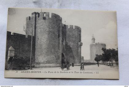 Aigues Mortes, la porte de la Gardette et la tour de Constance, Gard 30
