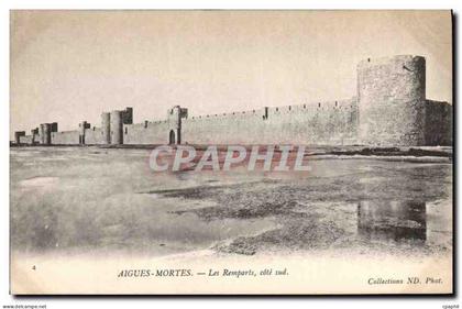CPA Aigues Mortes Les Remparts cote sud
