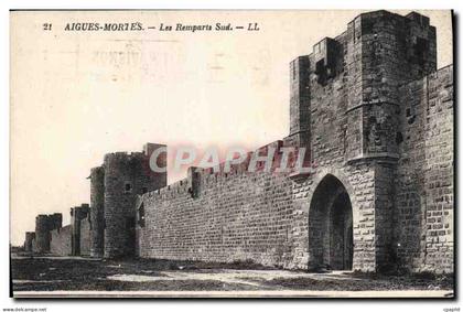CPA Aigues Mortes Les Remparts Sud